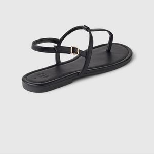 GAP T STRAP BLACK SANDALS
